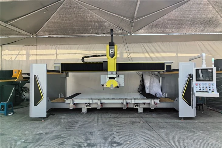 Countertop Bridge Saw